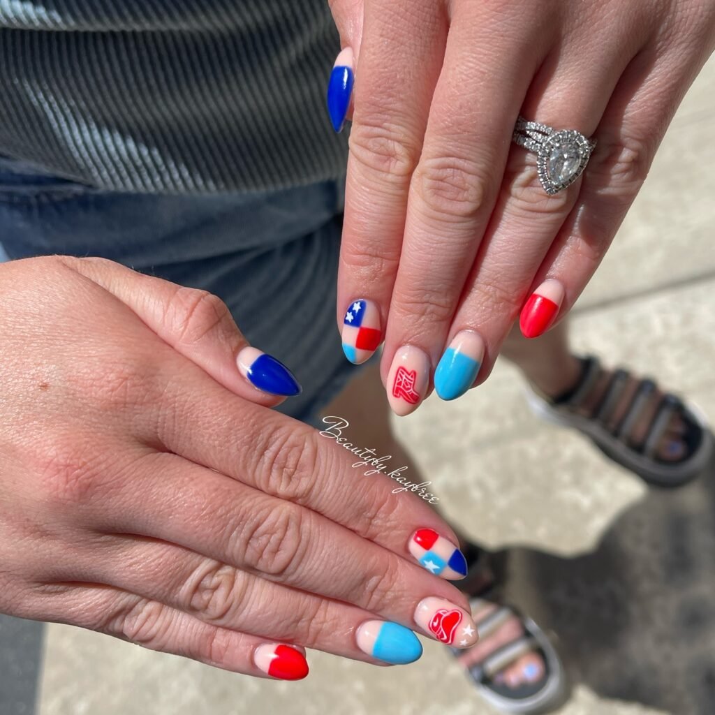23 Cute July Nail Ideas That Are Absolutely Stunning july nail ideas1 (18)