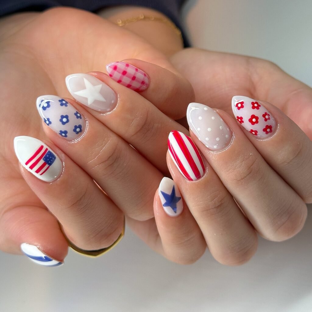 23 Cute July Nail Ideas That Are Absolutely Stunning july nail ideas1 (3)