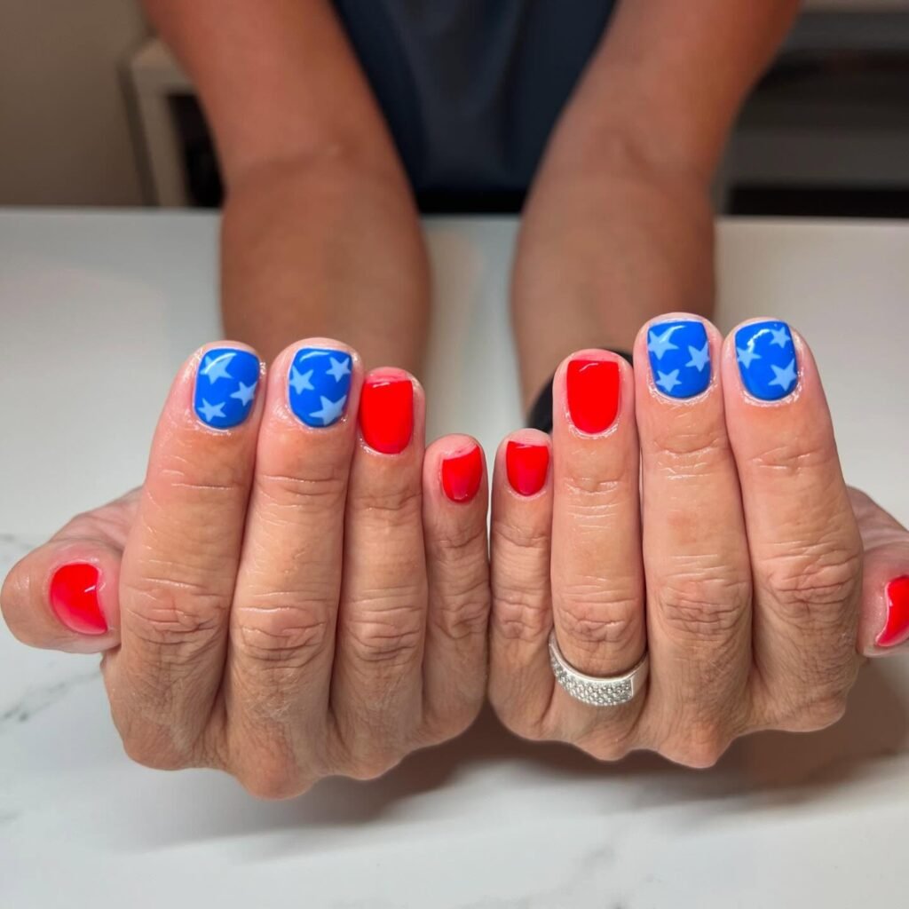 23 Cute July Nail Ideas That Are Absolutely Stunning july nail ideas3 (1)