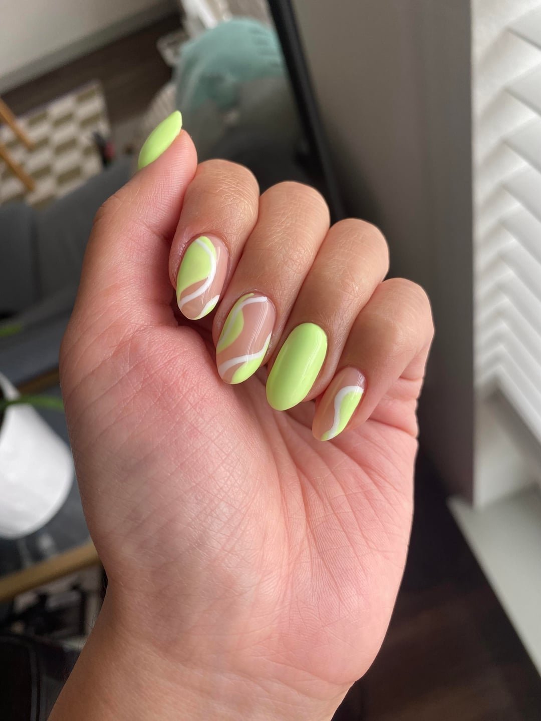 25 Summer Nails That Are Trending Right Now summer nail1 13