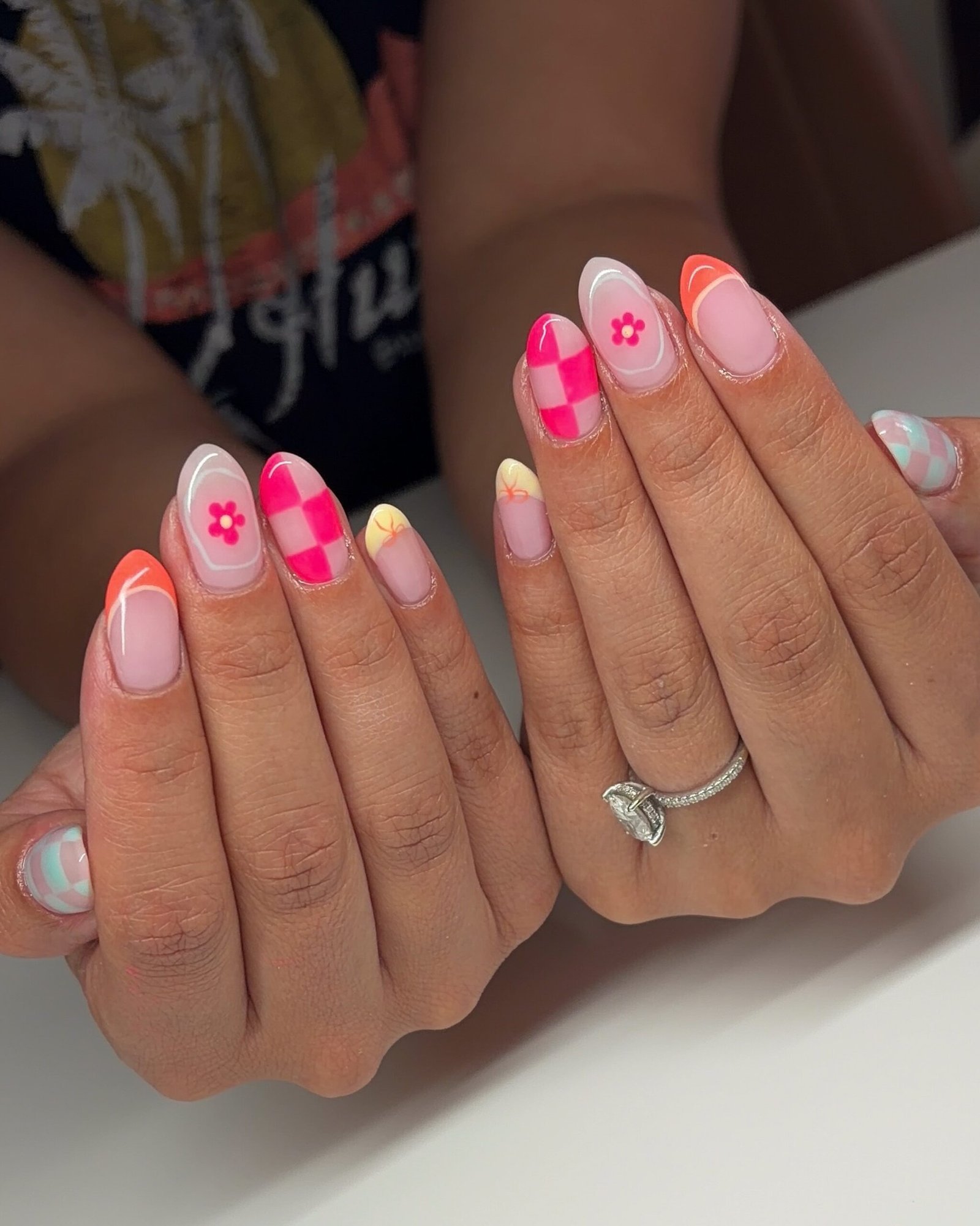 25 Summer Nails That Are Trending Right Now summer nail1 8 scaled