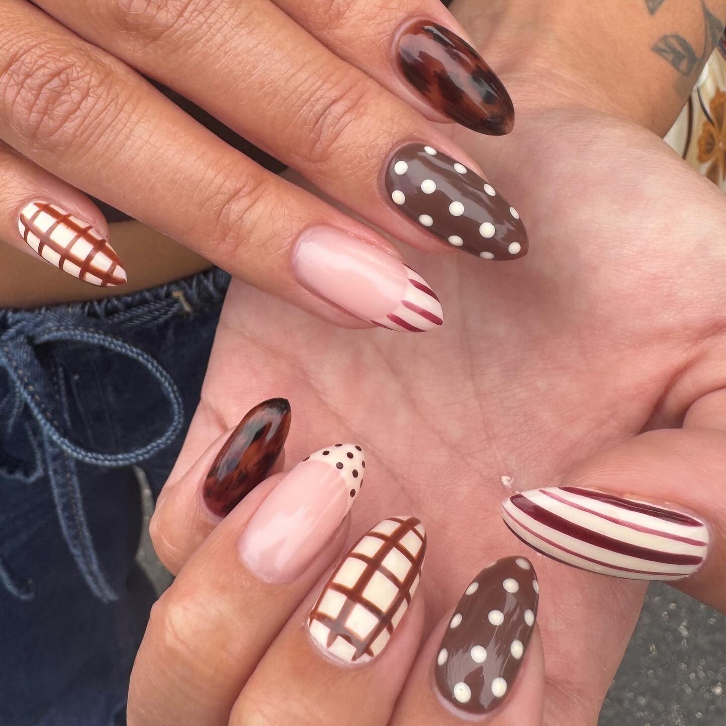 Brown Nails Are the Perfect Fall Mani—20 Gorgeous Ideas brown nail ideas 2