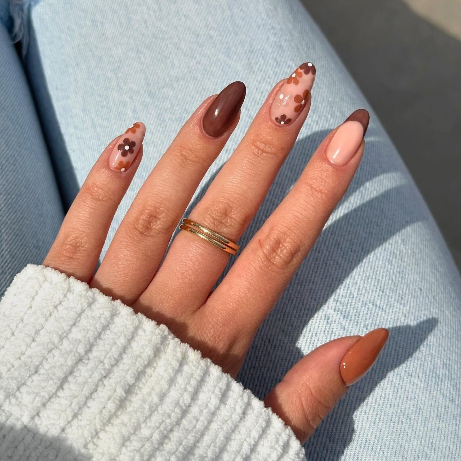 20 September Nail Colors We're Obsessing Over Right Now september nail ideas 11 1