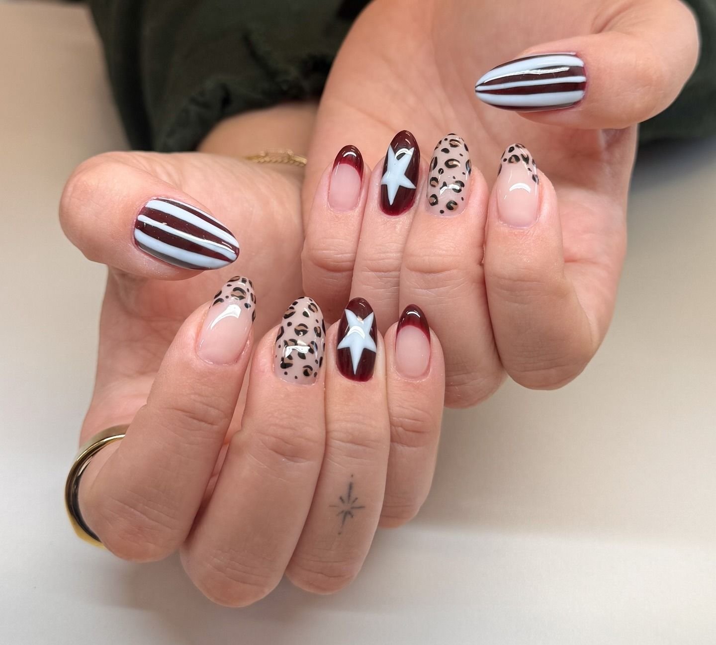 20 September Nail Colors We're Obsessing Over Right Now september nail ideas 3