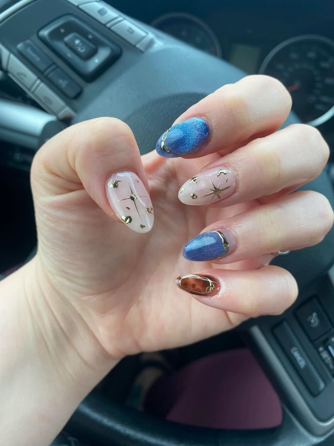20 September Nail Colors We're Obsessing Over Right Now september nail ideas 6