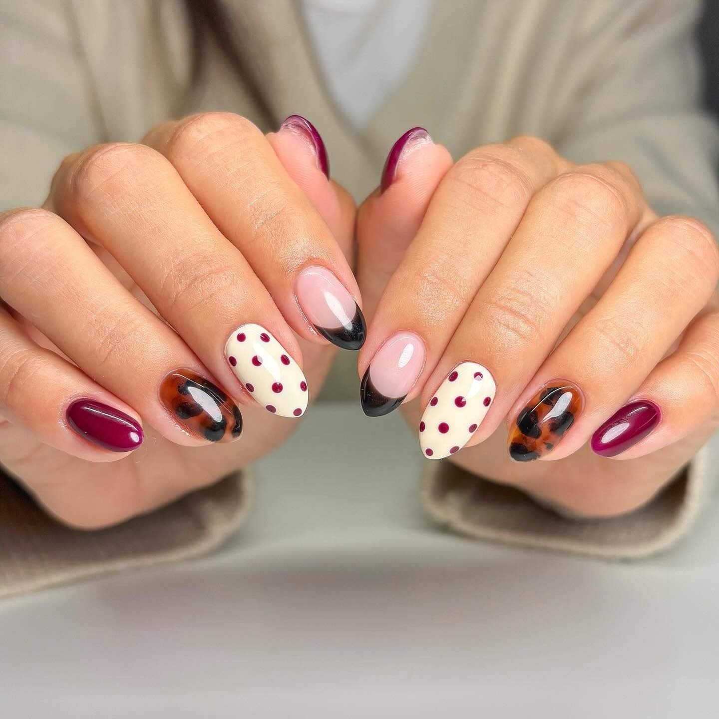 20 September Nail Colors We're Obsessing Over Right Now september nail ideas 8