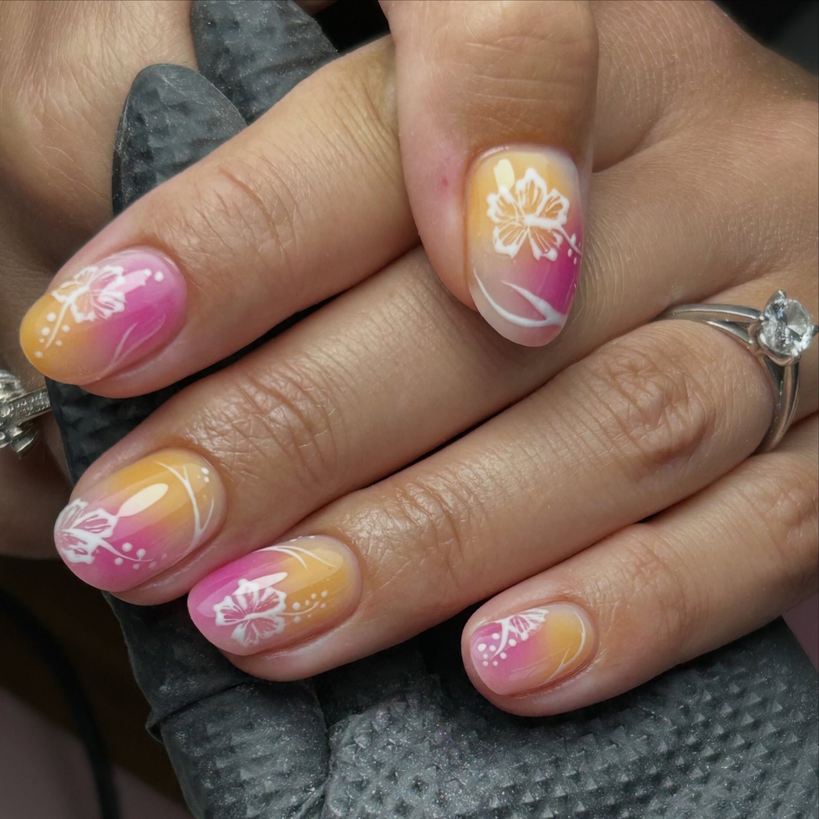 22 Sunset Nail Ideas: Best Designs, Colors and Trends to Try sunset nail ideas 8 scaled