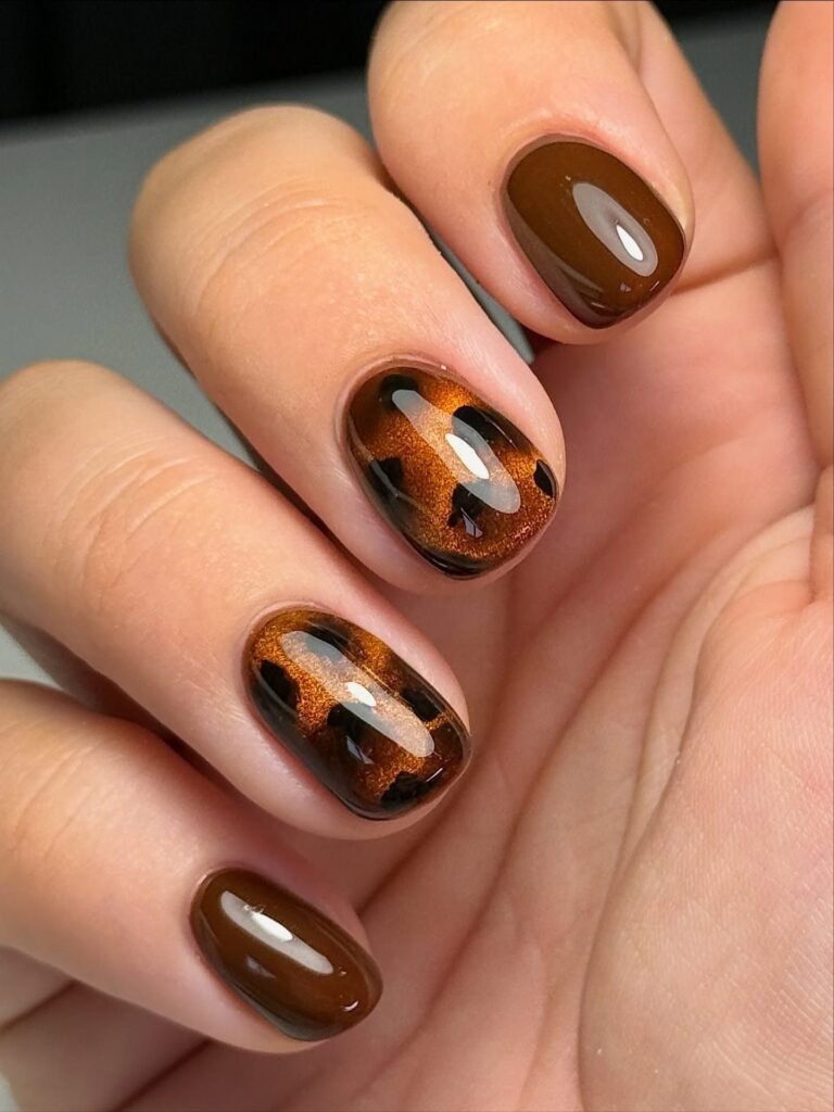 22 Tortoise Shell Nails Perfect for Autumn 2026 tortoise shell nail ideas 23 1