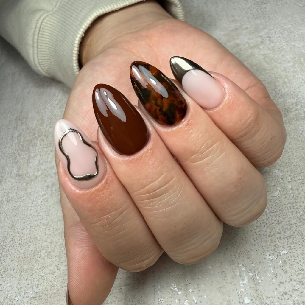 22 Tortoise Shell Nails Perfect for Autumn 2026 tortoise shell nails (2)