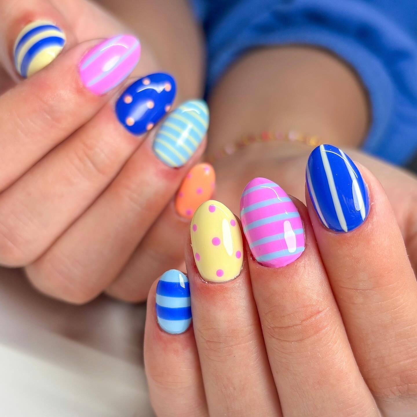 24 August Nails Ideas: Cute and Fresh Summer Looks to Try imageye august nails 12