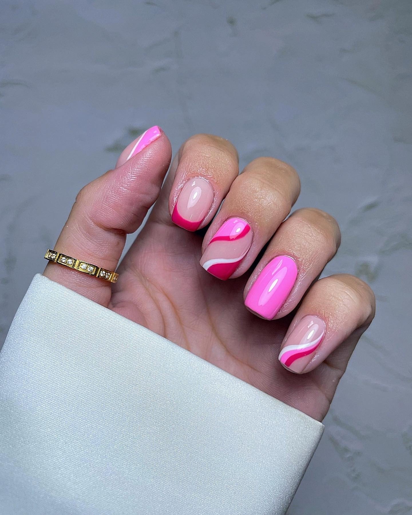24 August Nails Ideas: Cute and Fresh Summer Looks to Try imageye august nails 13