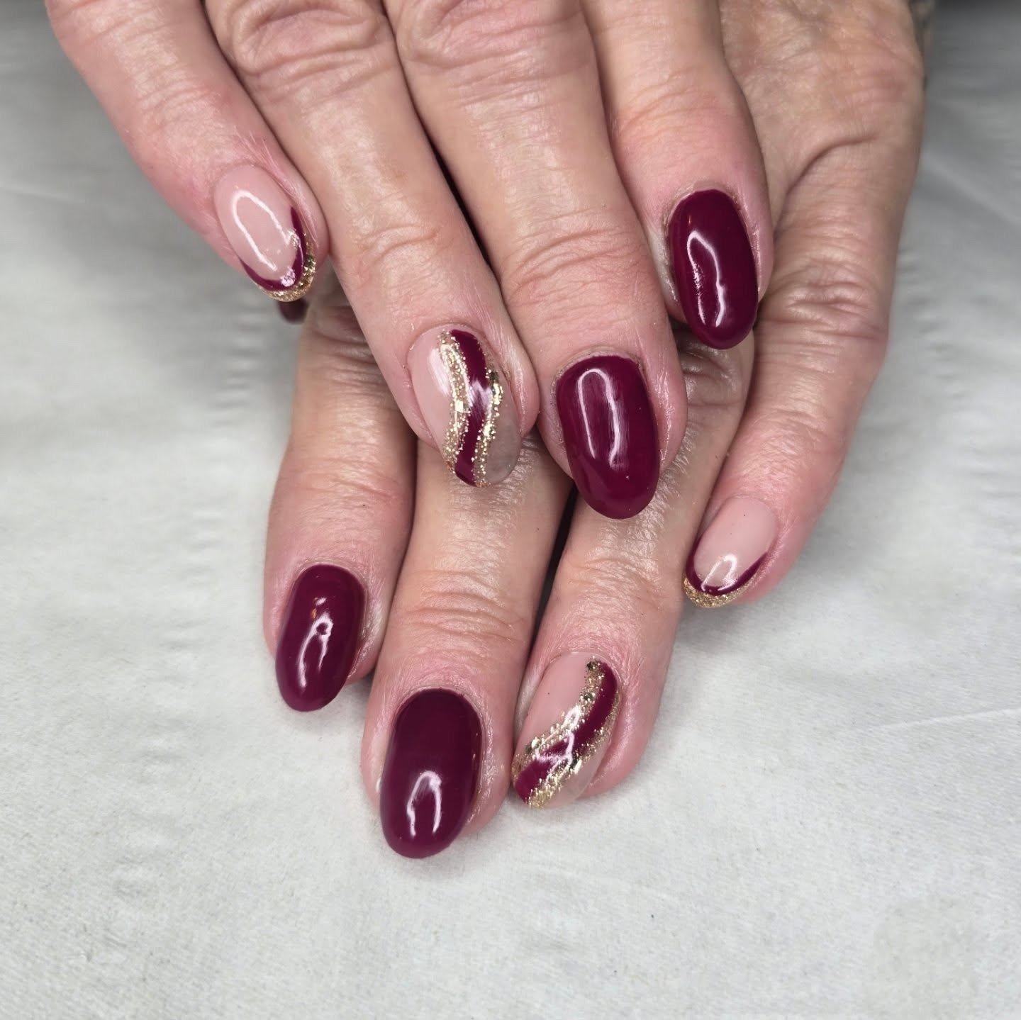 22 Burgundy Fall Nails: Easy and Stylish Autumn Nail Looks imageye burgundy fall nails 4