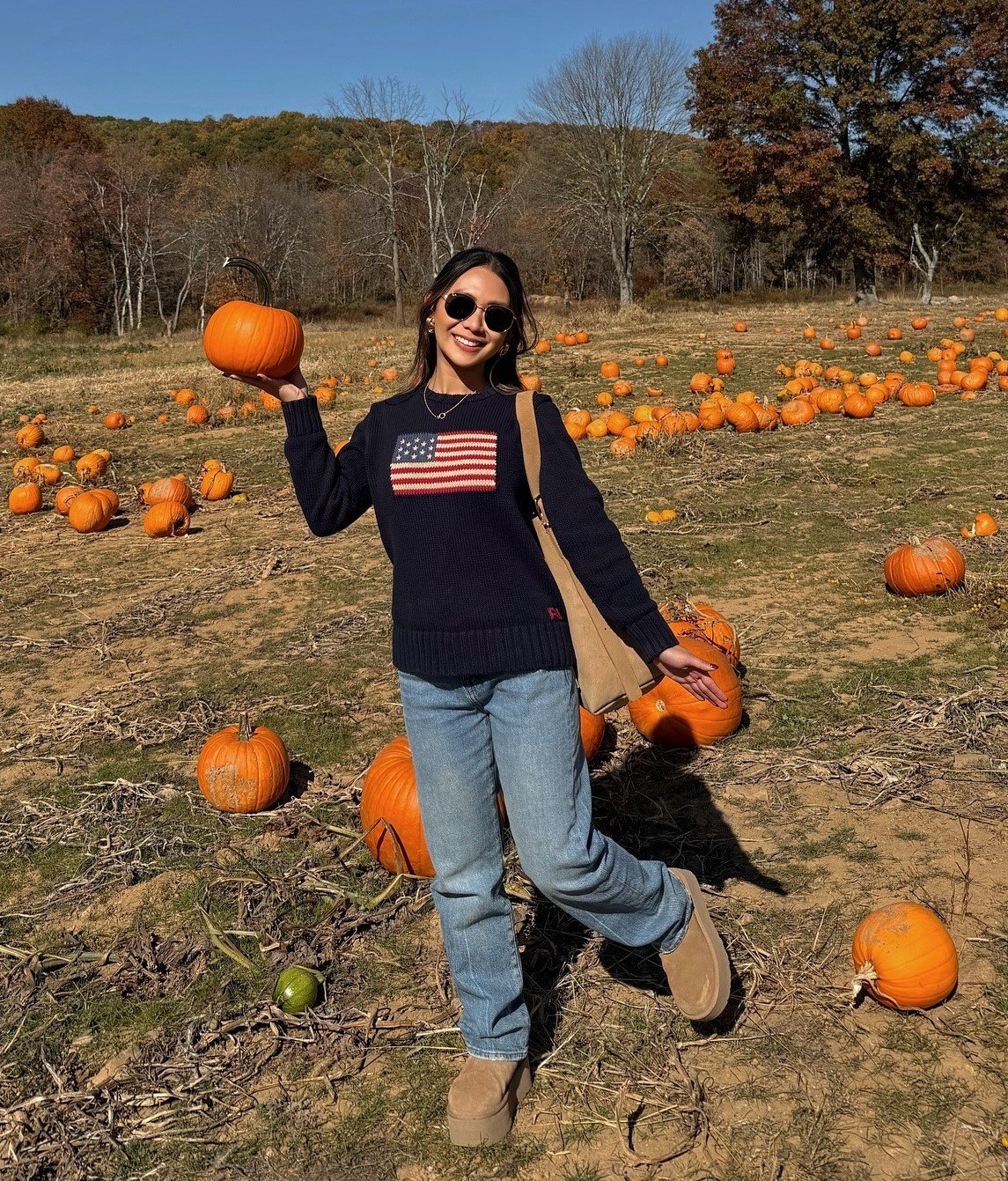 23 Pumpkin Patch Outfits for Women: Easy and Stylish Fall Looks imageye pumpkin patch outfits for women 9