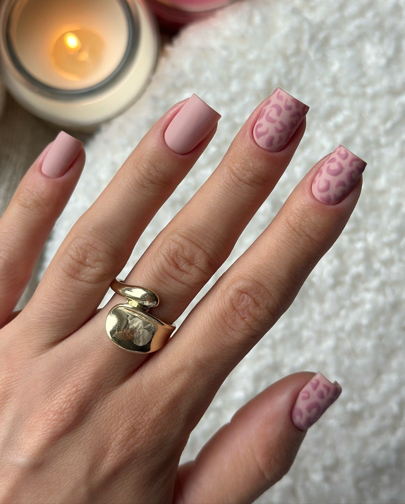 21 Matte Nails That Prove Shine Isn't Everything matte nails 10