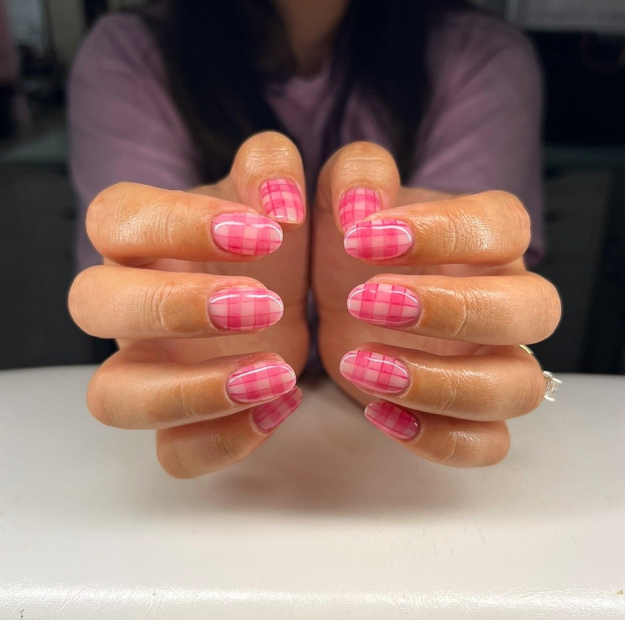 17 Plaid Nails That Make Cozy Season Even Better plaid nails 9